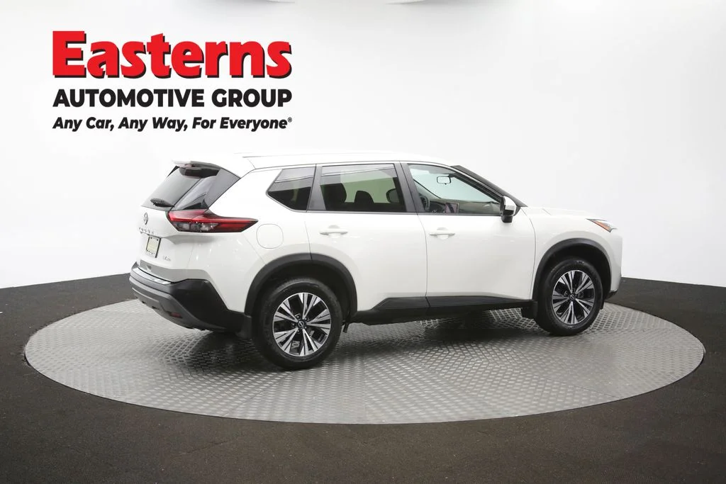 Used 2023 White Nissan SV image 42