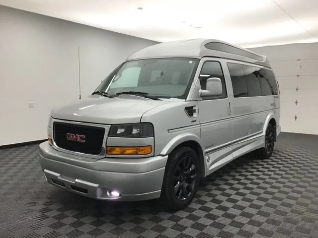 Used 2023 Quicksilver Metallic GMC Work Van image 13