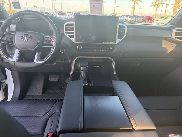 2024 Toyota Sequoia Platinum - Photo 14