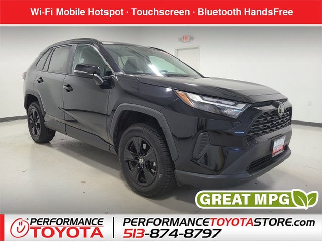 2024 Toyota RAV4 XLE