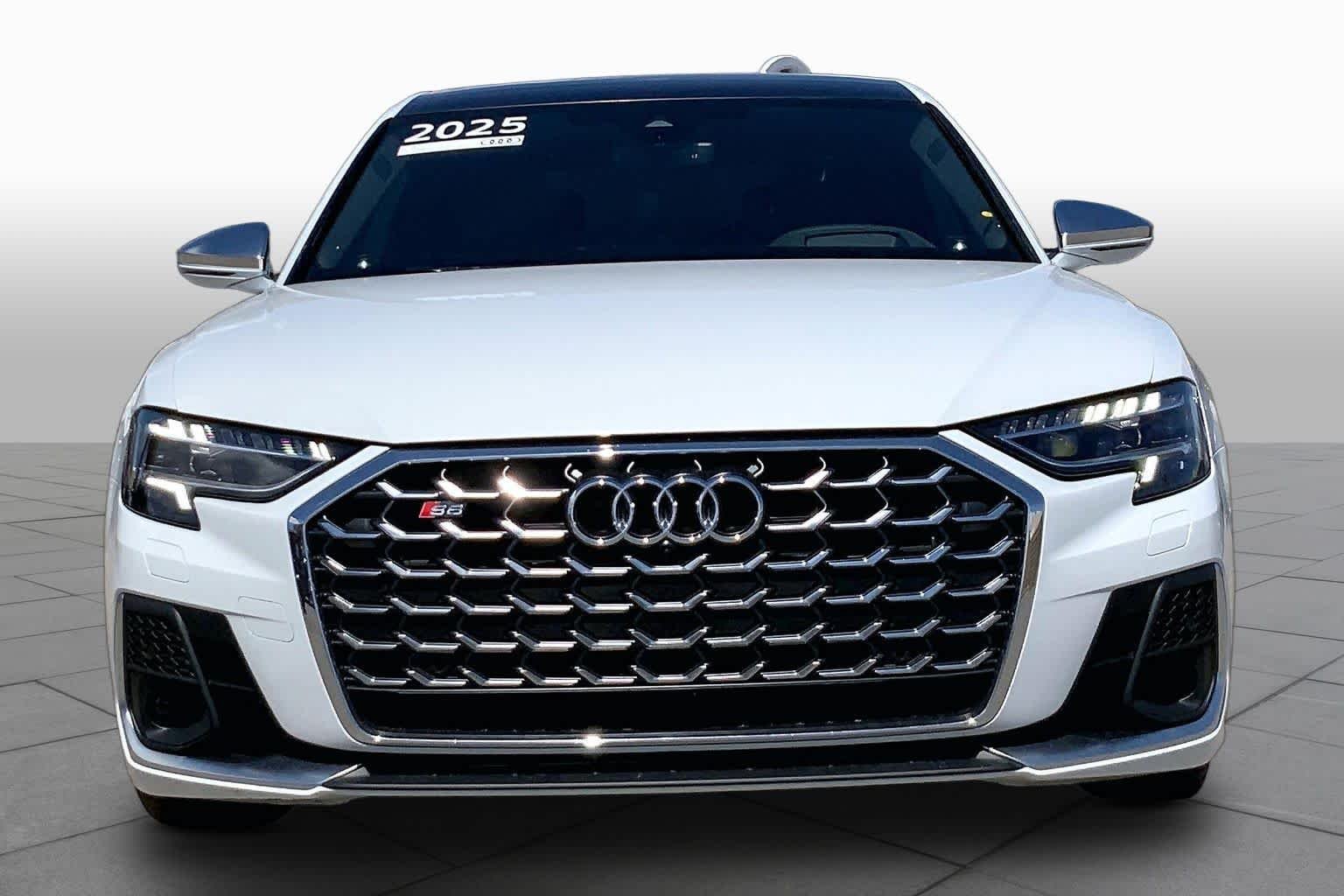 Used 2025 Glacier White Metallic Audi  image 4