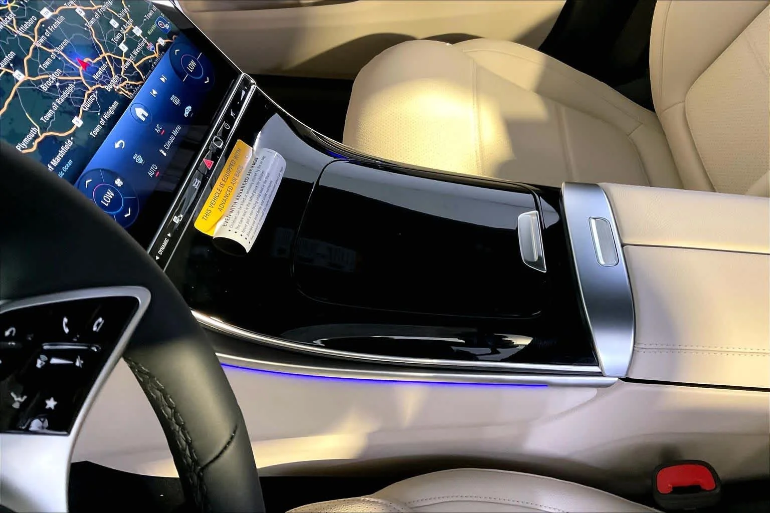 New 2027 Verde Silver Metallic Mercedes-Benz GLC 300 image 10