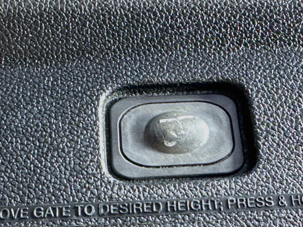 Used 2016 Brown Ford XLT image 32
