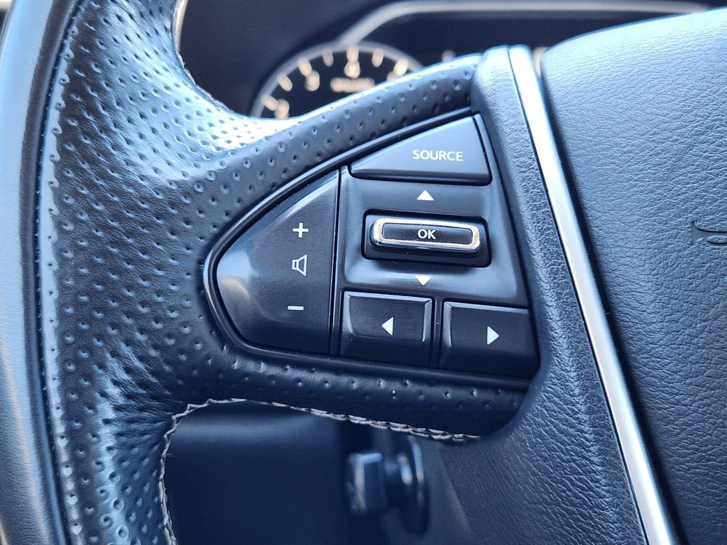 Certified Used 2022 Gray Nissan Platinum image 24