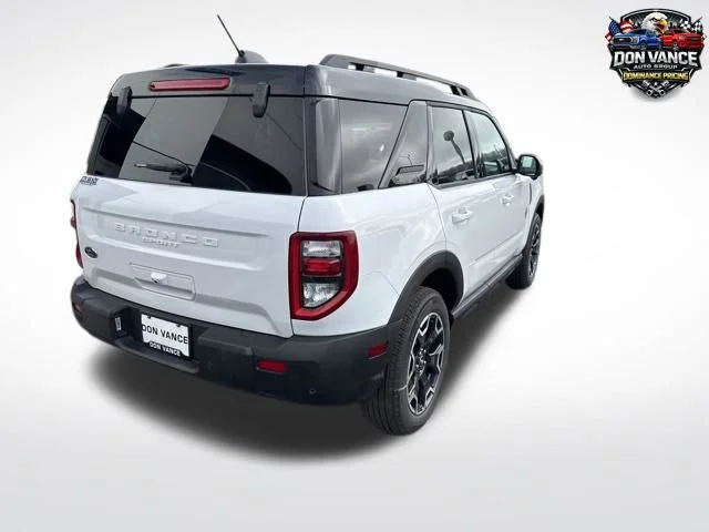 New 2025 White Ford Outer Banks image 5