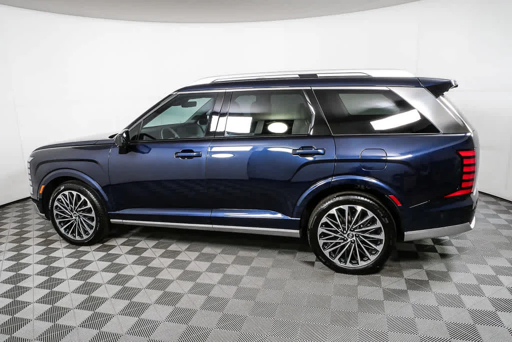 New 2026 Classy Blue Pearl Hyundai Calligraphy FWD image 8