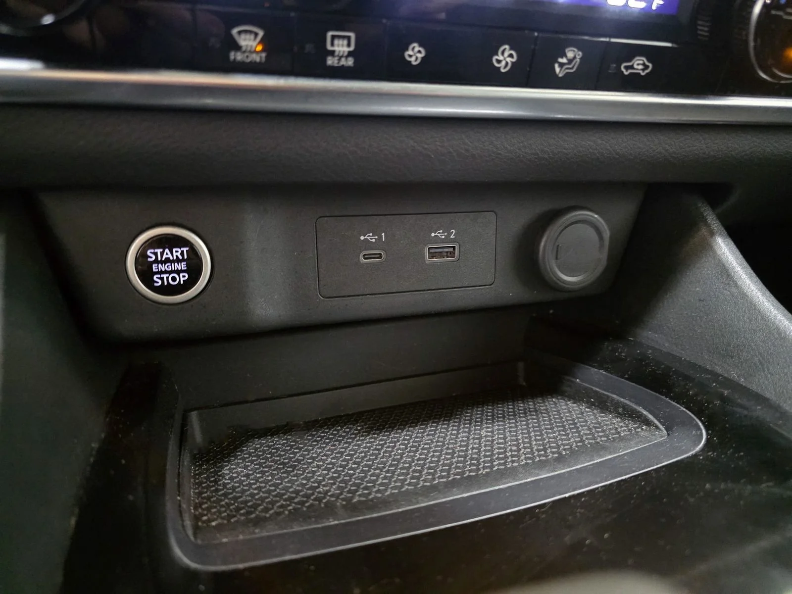 2023 Nissan Rogue SV - Photo 30