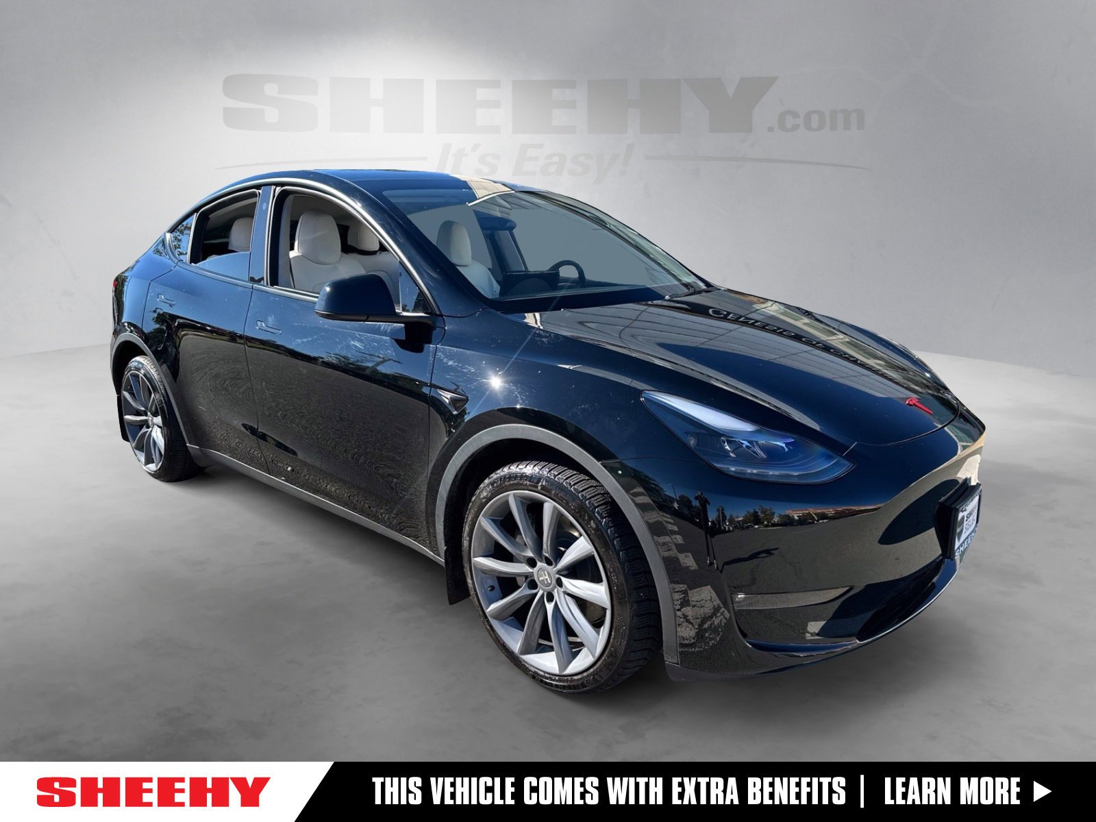 Used 2023 Black Tesla Long Range image 1
