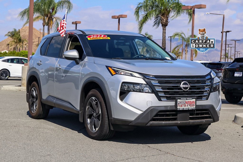 2024 Nissan Rogue SV