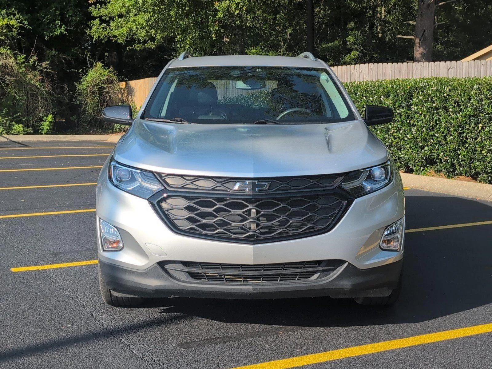 Used 2021 SILVER ICE METALLIC Chevrolet Premier image 9