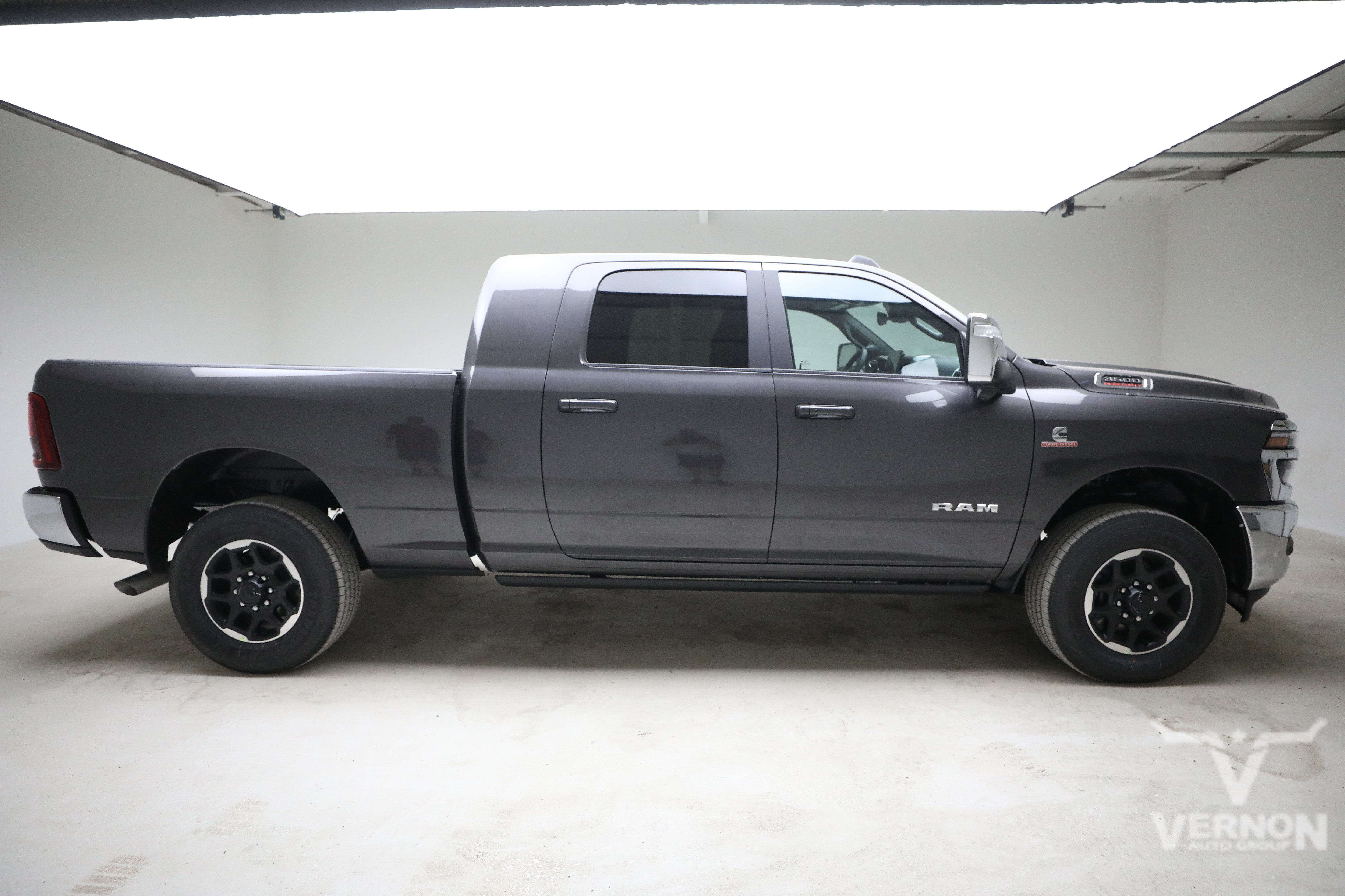 New 2026 Granite Crystal Metallic Clearcoat Ram N image 6