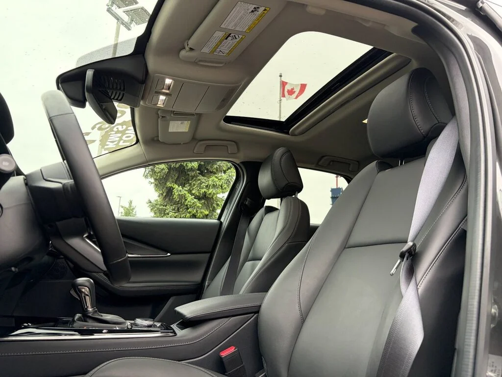 Used 2024  Mazda GS AWD Luxury Package,Leatherette,Moonroof,AWD, image 19