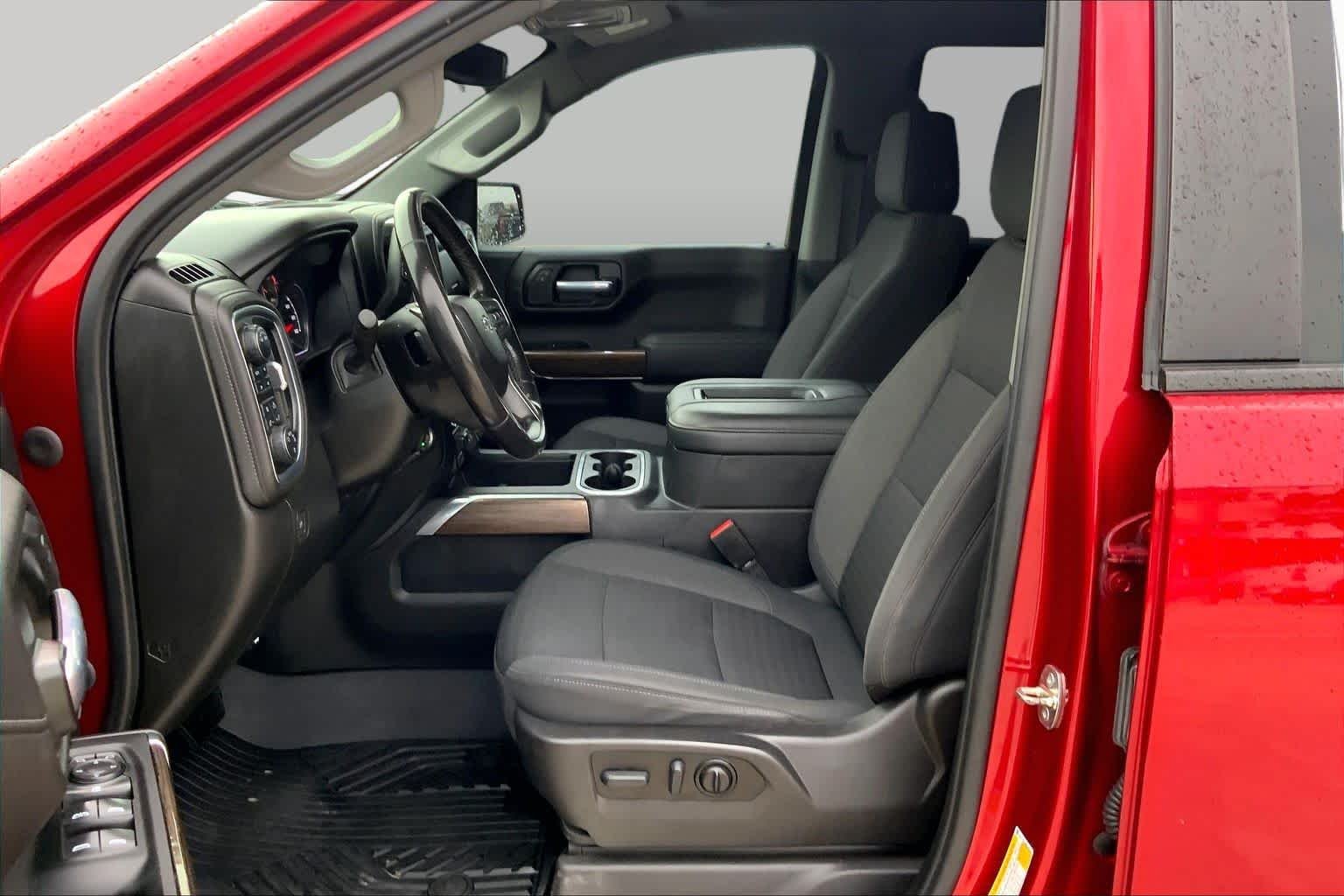 Used 2021 CHERRY RED TINTCOAT Chevrolet RST image 8