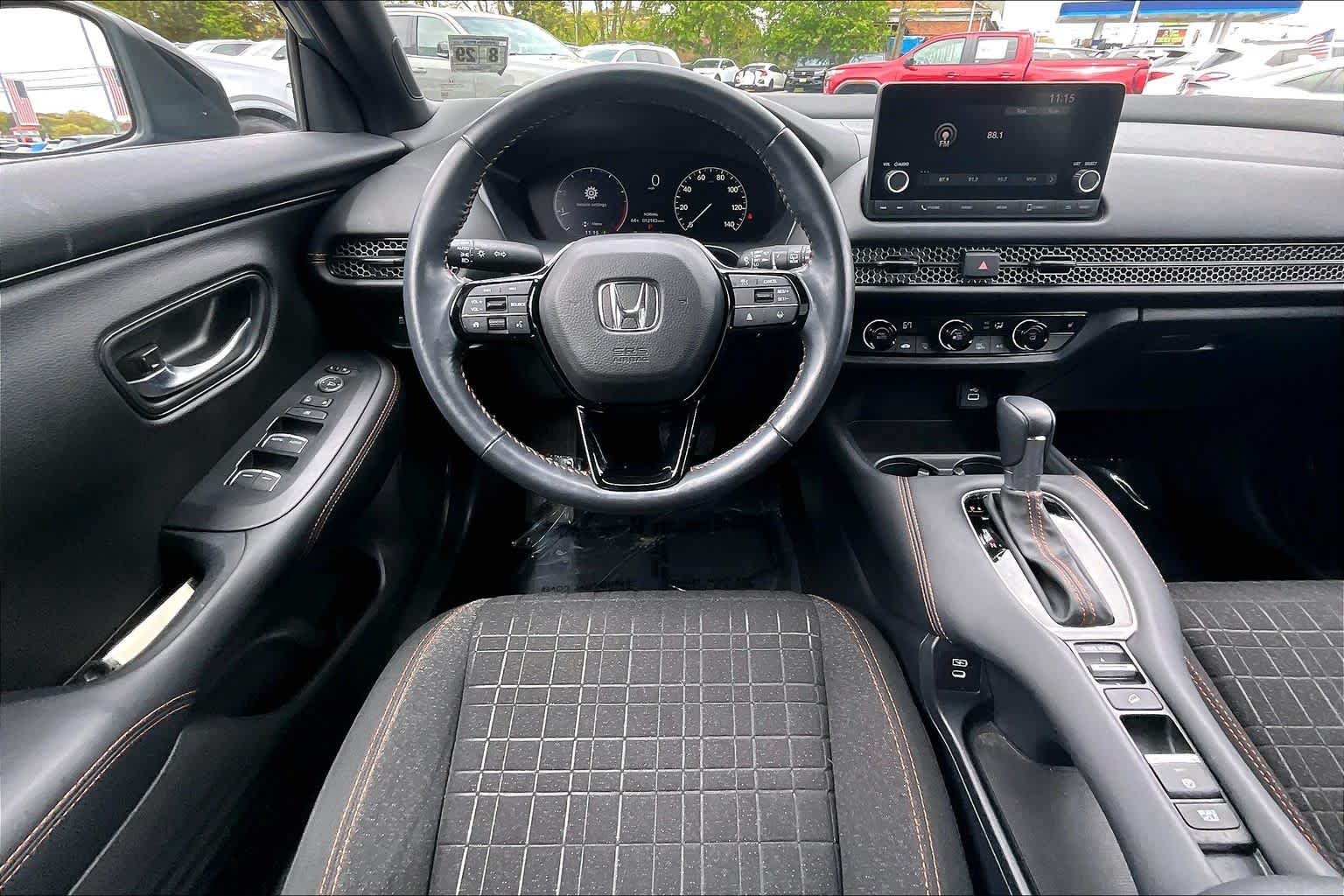 2025 Honda HR-V Sport - Photo 6