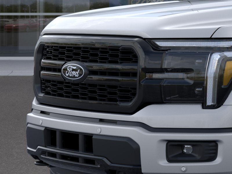New 2026 Iconic Silver Metallic Ford Lariat® image 17