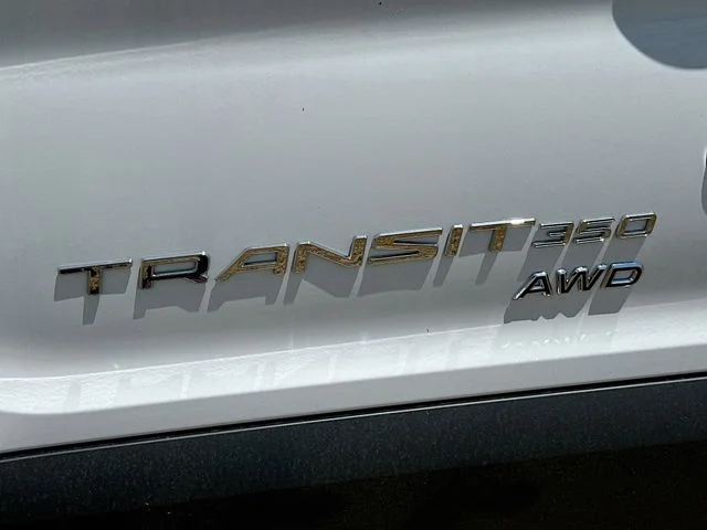 New 2025 Oxford White Ford Base image 16