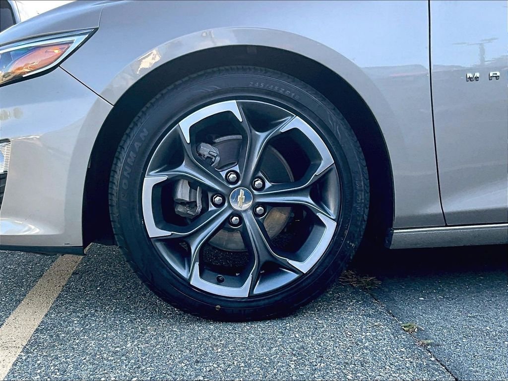 Used 2022 Gray Chevrolet LT image 6