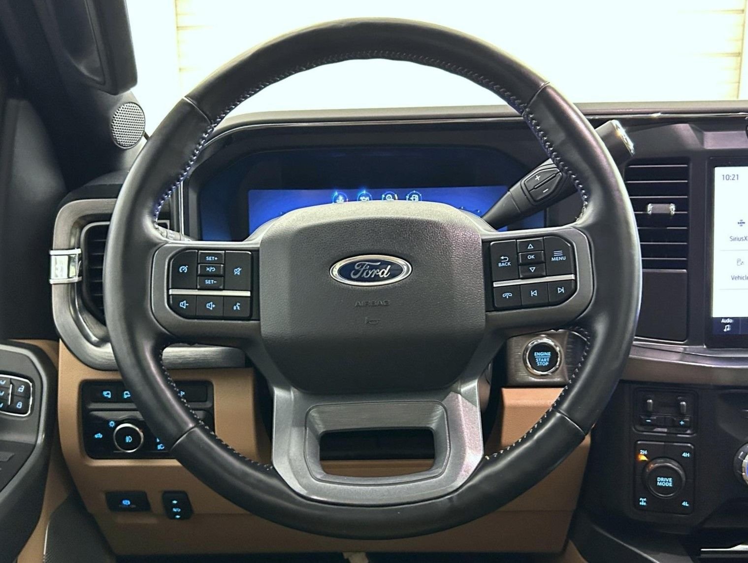 Used 2023 Blue Ford Lariat image 11