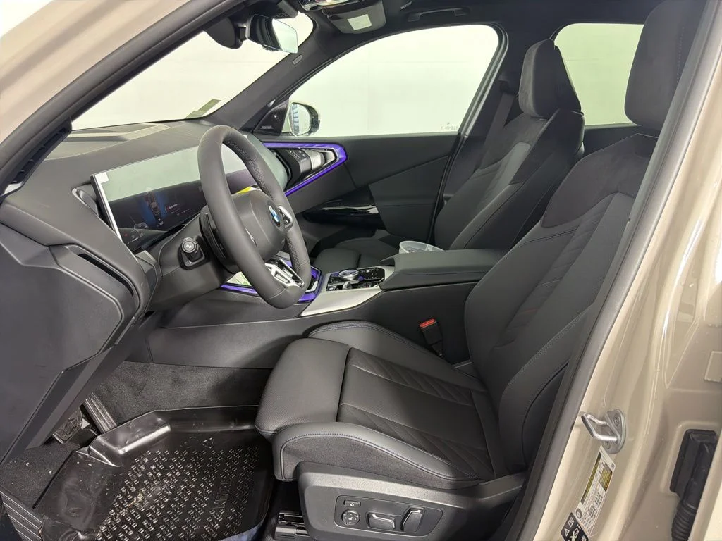 Used 2026 Dune Grey Metallic BMW 30 xDrive image 18