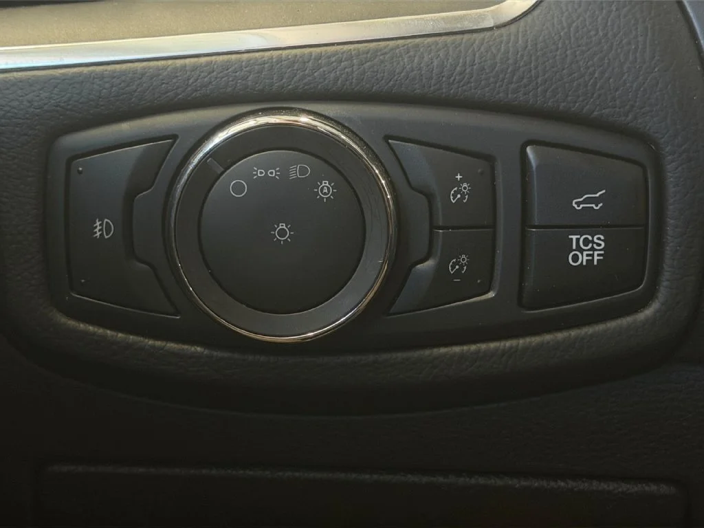 Used 2024 Blue Ford Titanium image 25