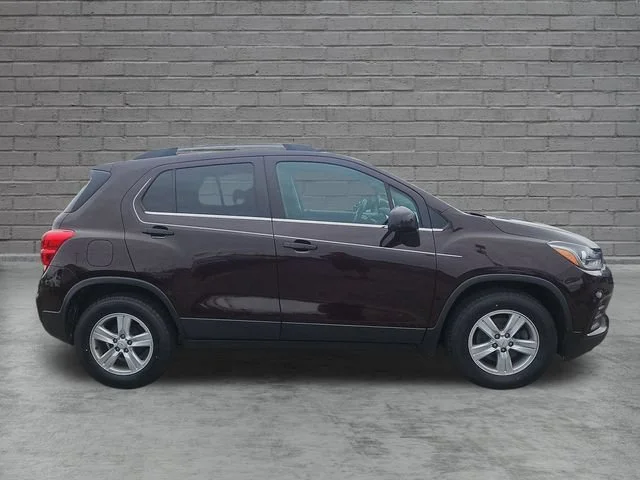 Used 2020 BLACK CHERRY METALLIC Chevrolet LT image 6