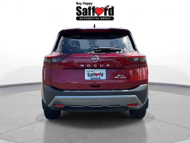 Used 2023 Red Nissan SL image 7