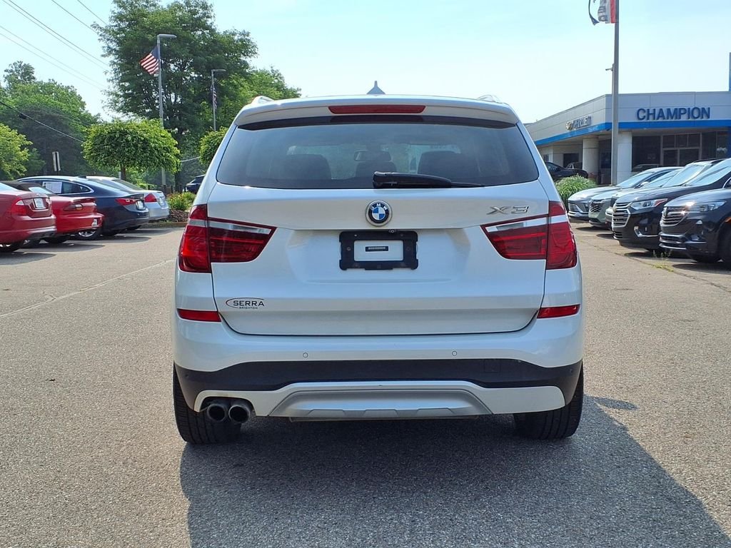 Used 2015 White BMW xDrive28i image 5