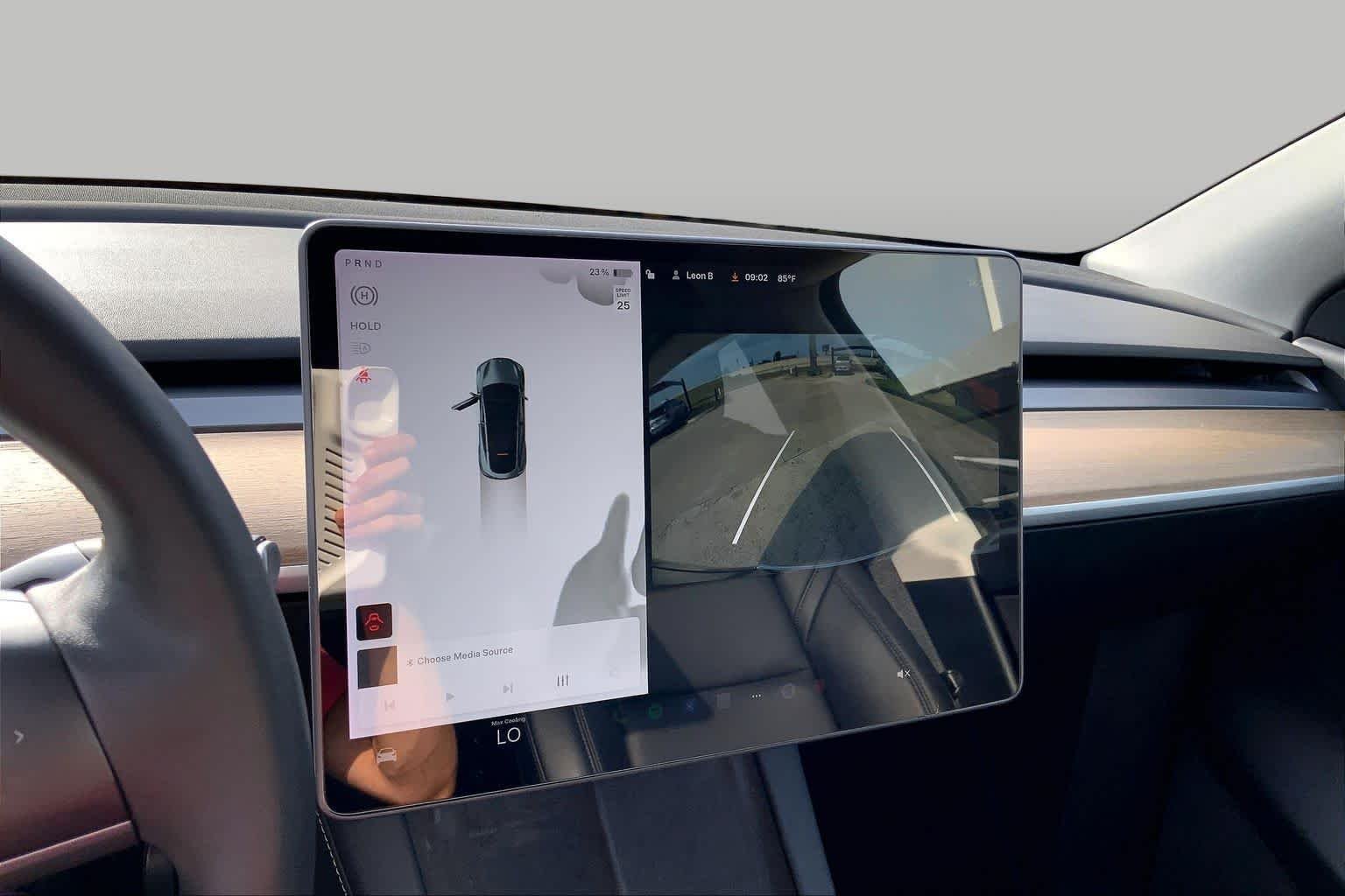 Used 2022 Midnight Silver Metallic Tesla Long Range image 25
