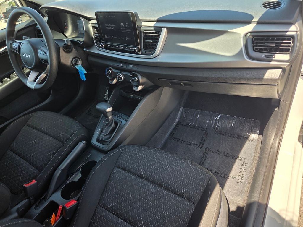 Used 2023 White Kia LX image 17
