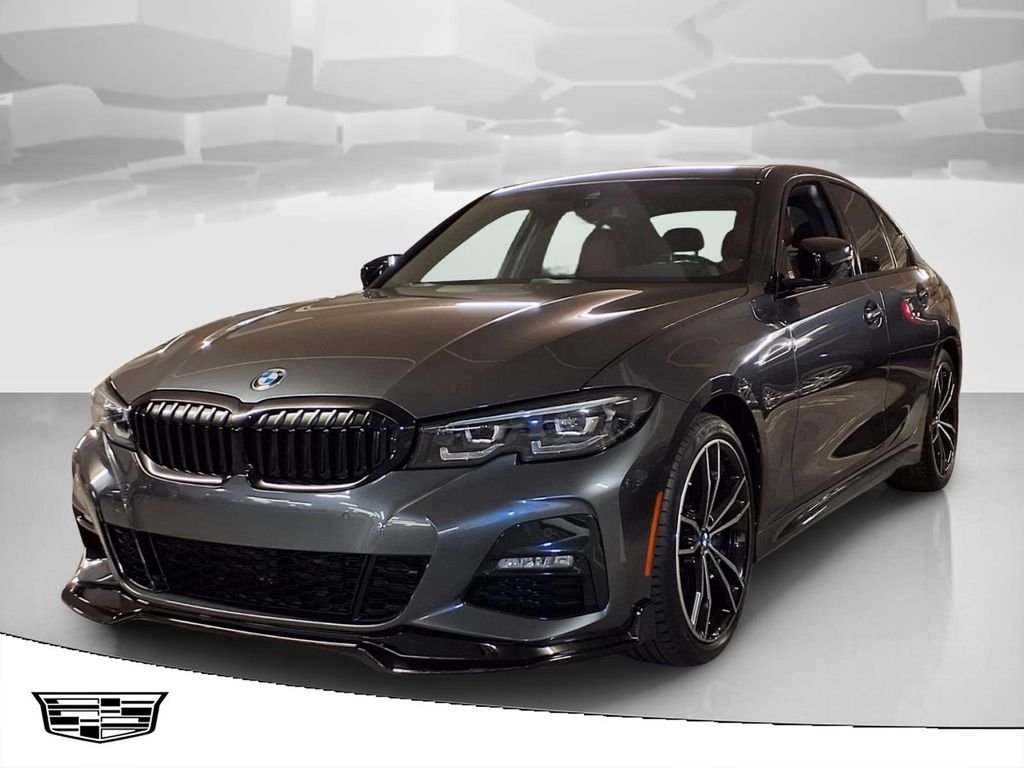 2022 BMW 3 Series 330i xDrive Sedan's photo