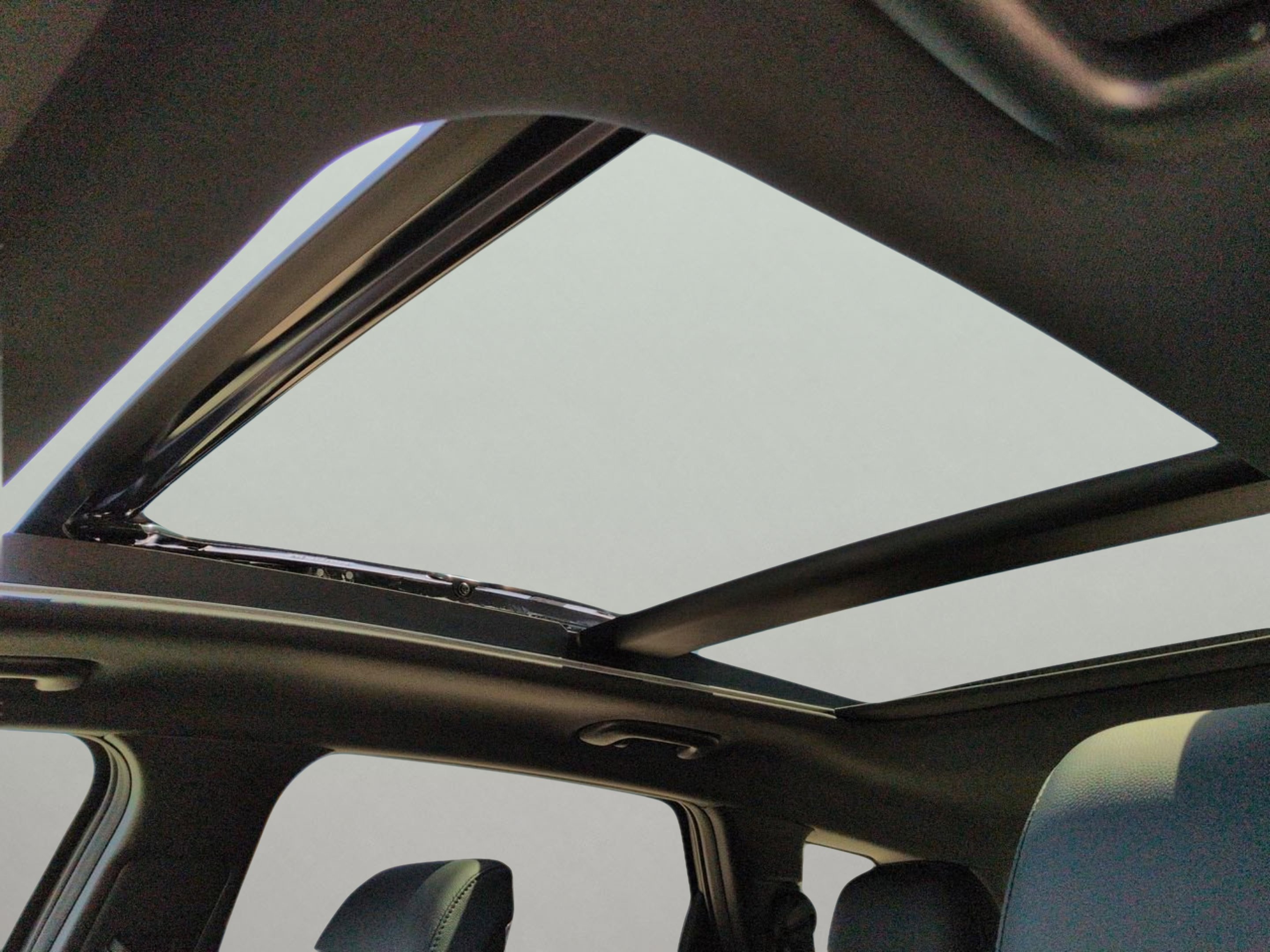 New 2026 Panthera Metal Matte Kia X-Line image 17