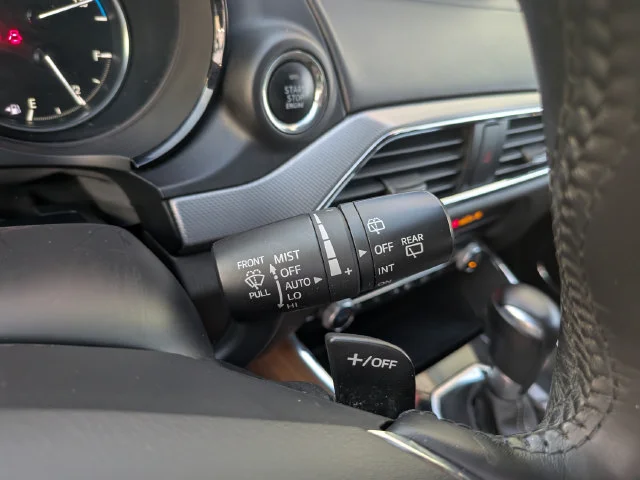 Used 2021 Gray Mazda Signature image 33