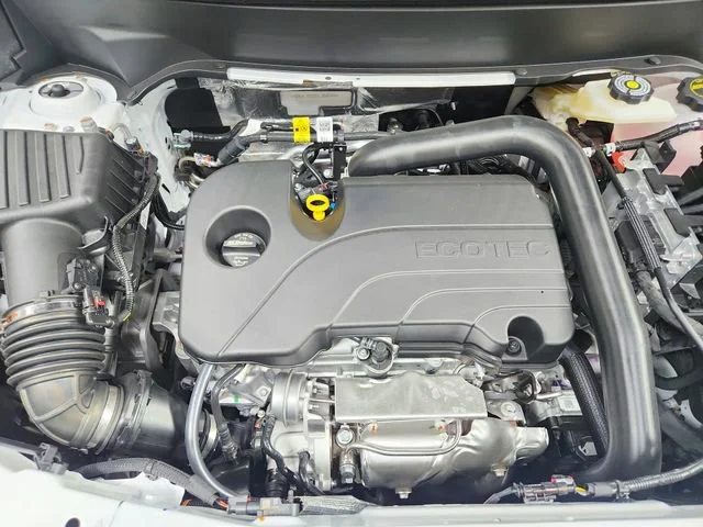 2026 GMC Terrain AT4 - Photo 17