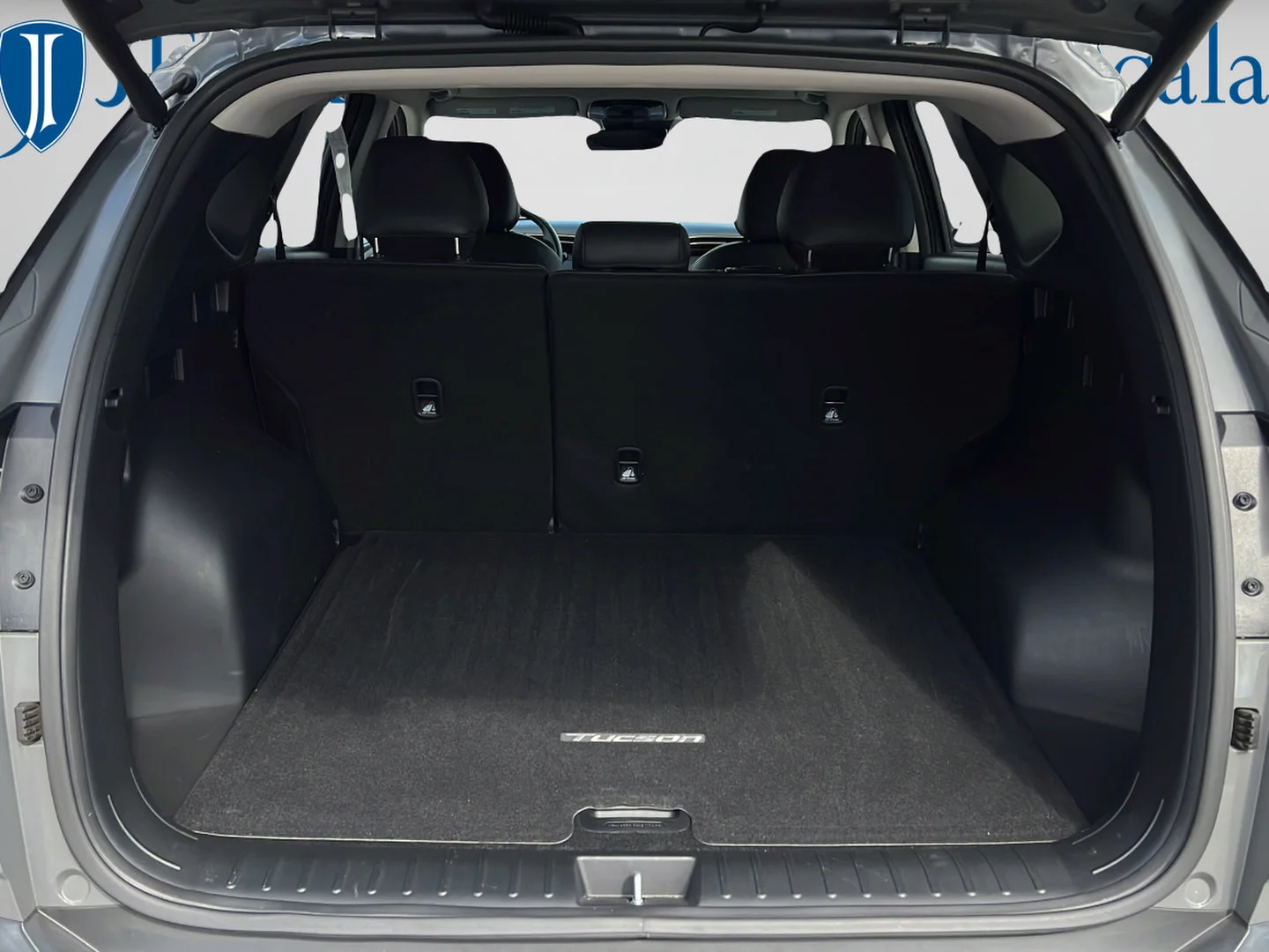 Used 2024 Hampton Gray Hyundai SEL image 12