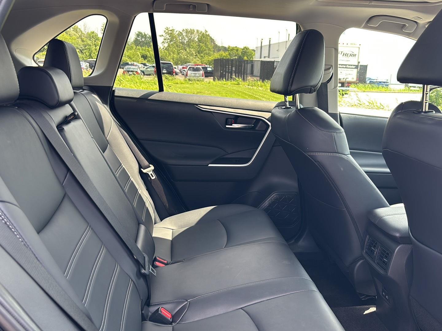 Used 2024 Blueprint Toyota XLE Premium image 33
