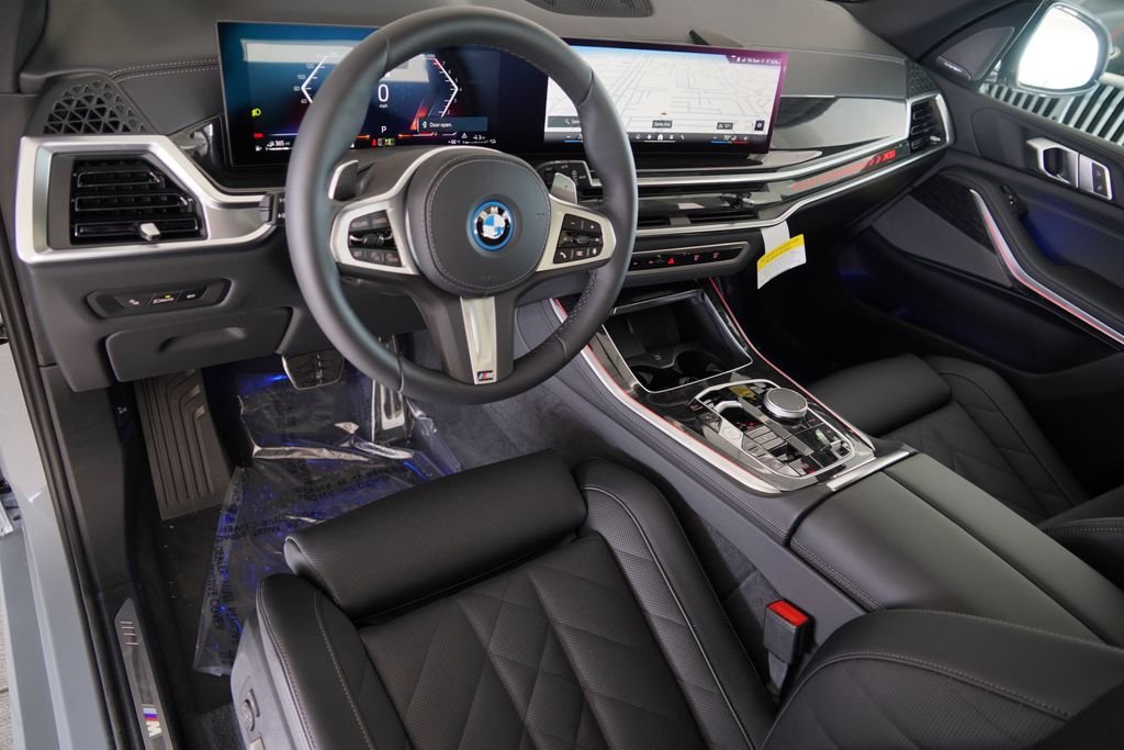 New 2026 Brooklyn Grey Metallic BMW xDrive50e image 13