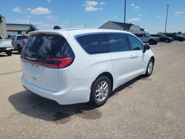 Used 2024 White Chrysler Touring image 21