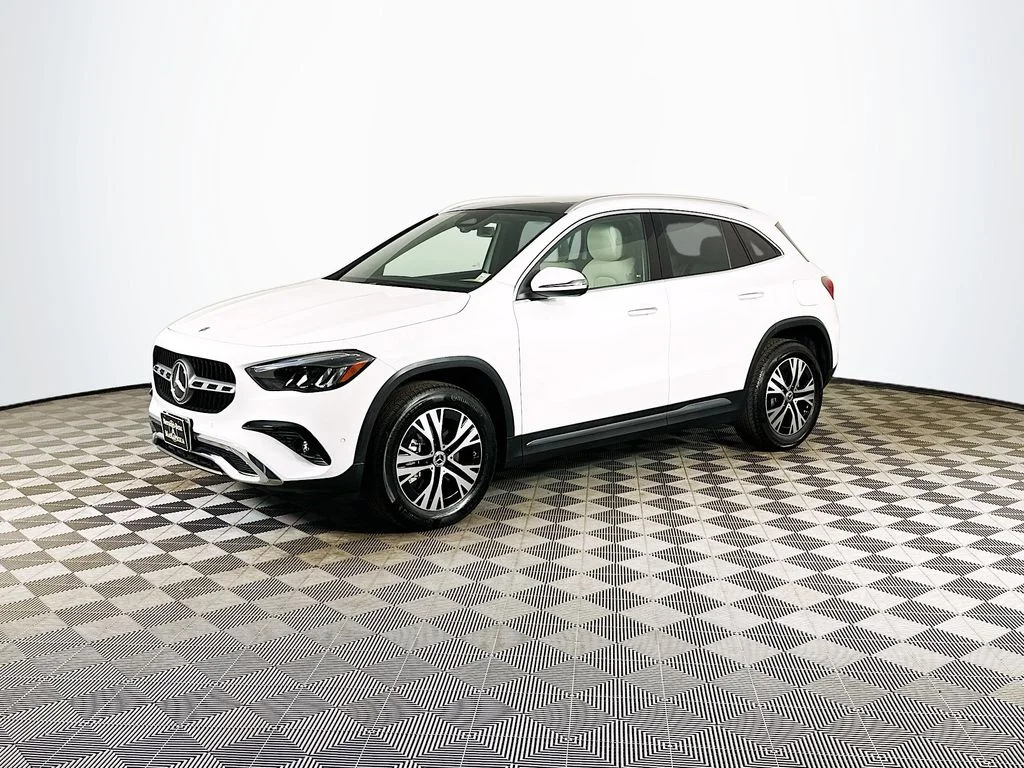 Used 2026 White Mercedes-Benz GLA 250 image 3