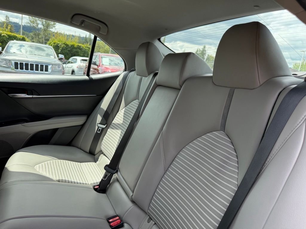 Used 2020 Red Toyota SE image 28