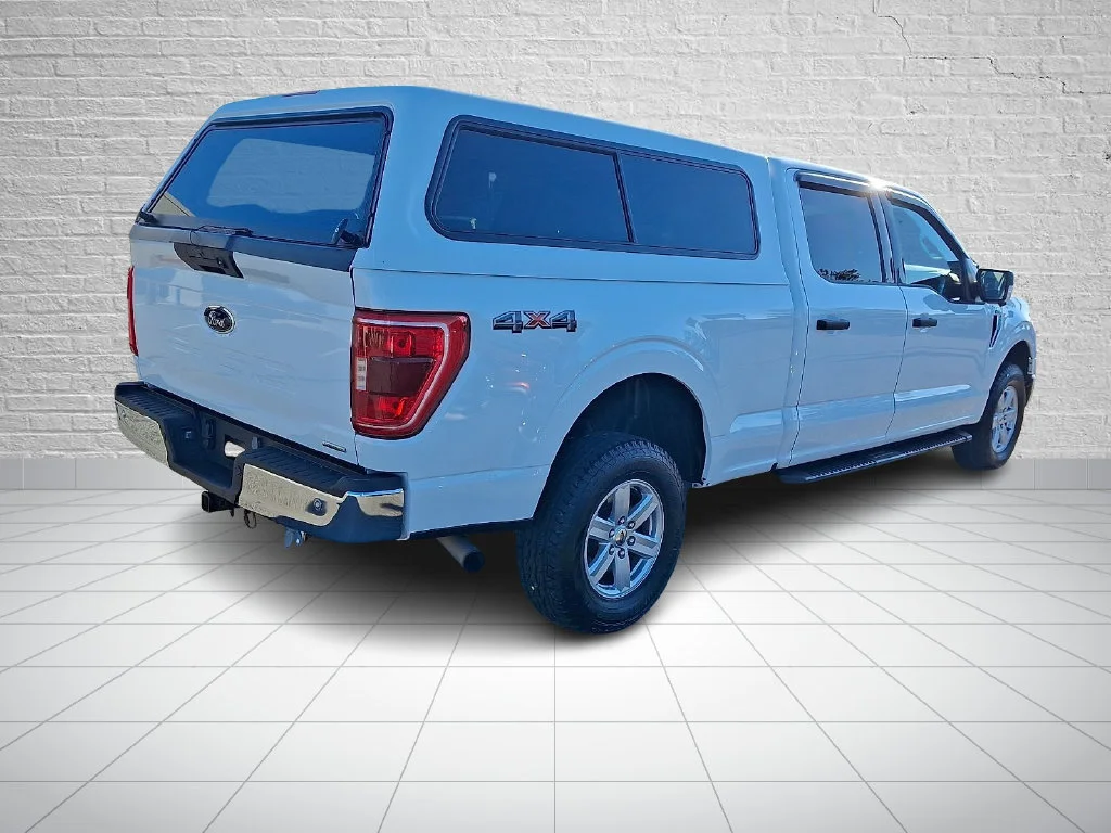 Used 2023 White Ford XLT image 5