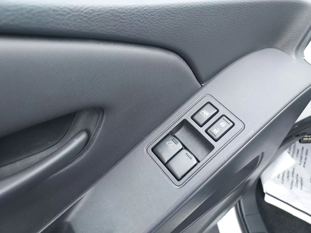 Used 2024 White Nissan S image 21