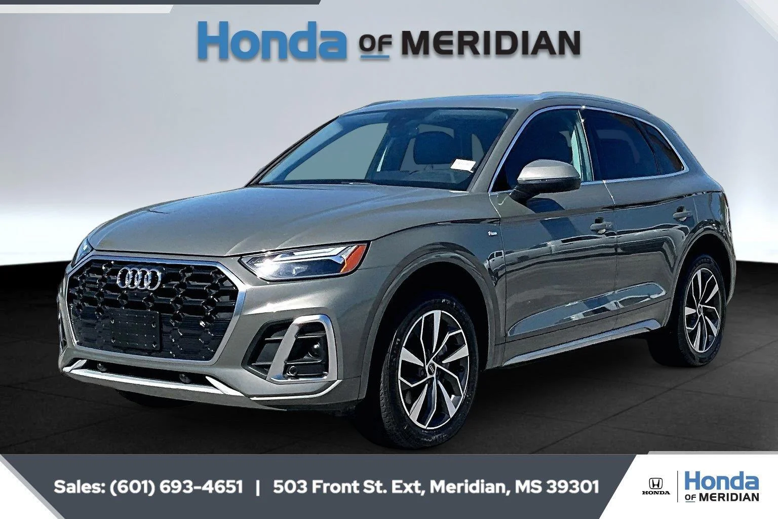 Used 2024  Audi S line Premium Plus image 10