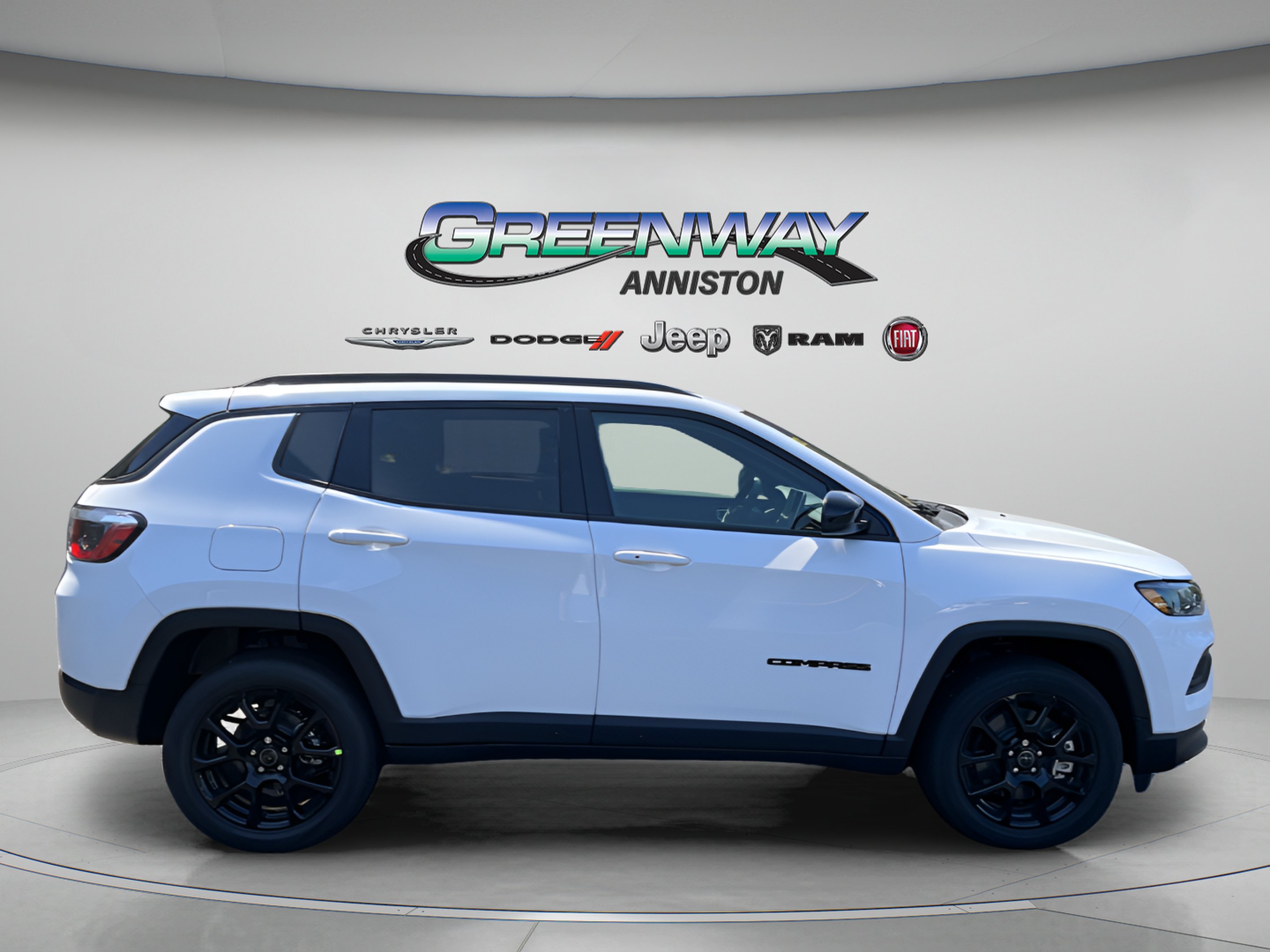 New 2026 Bright White Clearcoat Jeep Latitude Altitude image 8