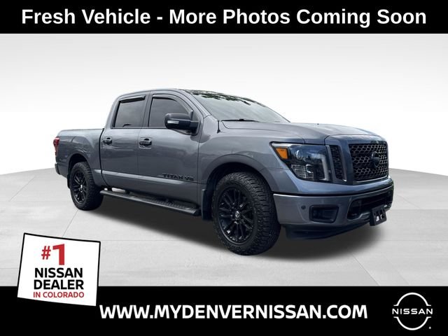 2019 Nissan Titan SV 4X4 Crew Cab's photo
