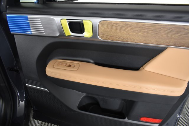 New 2027 Gray Hyundai Limited AWD image 39