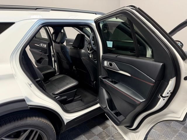 Used 2025 Star White Ford ST image 27