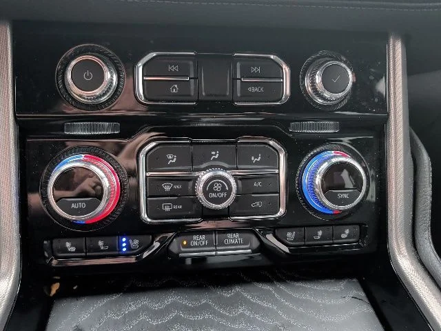 Used 2023 White GMC Denali image 5