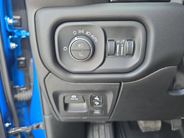 New 2026 Hydro Blue Pearl-Coat Exterior Paint RAM Rebel image 23