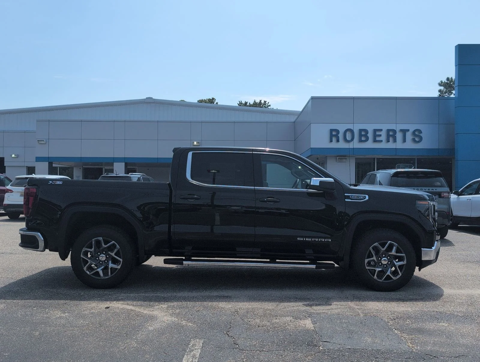 2025 GMC Sierra 1500 SLE - Photo 6