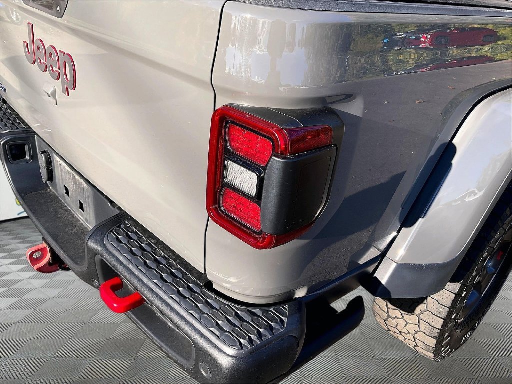 Used 2021 Gray Jeep Rubicon image 31